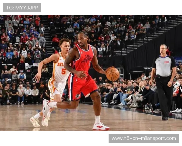 快船后防链路训练，防守补位更及时