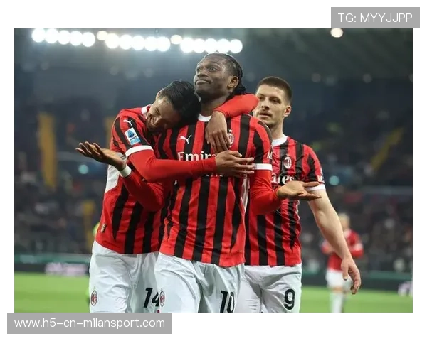 AC米兰4比1力克都灵，莱奥两射一传定乾坤