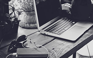 世俱杯赛况：巴萨逆境奋战，淘汰欧洲强队，巴萨世俱杯球衣